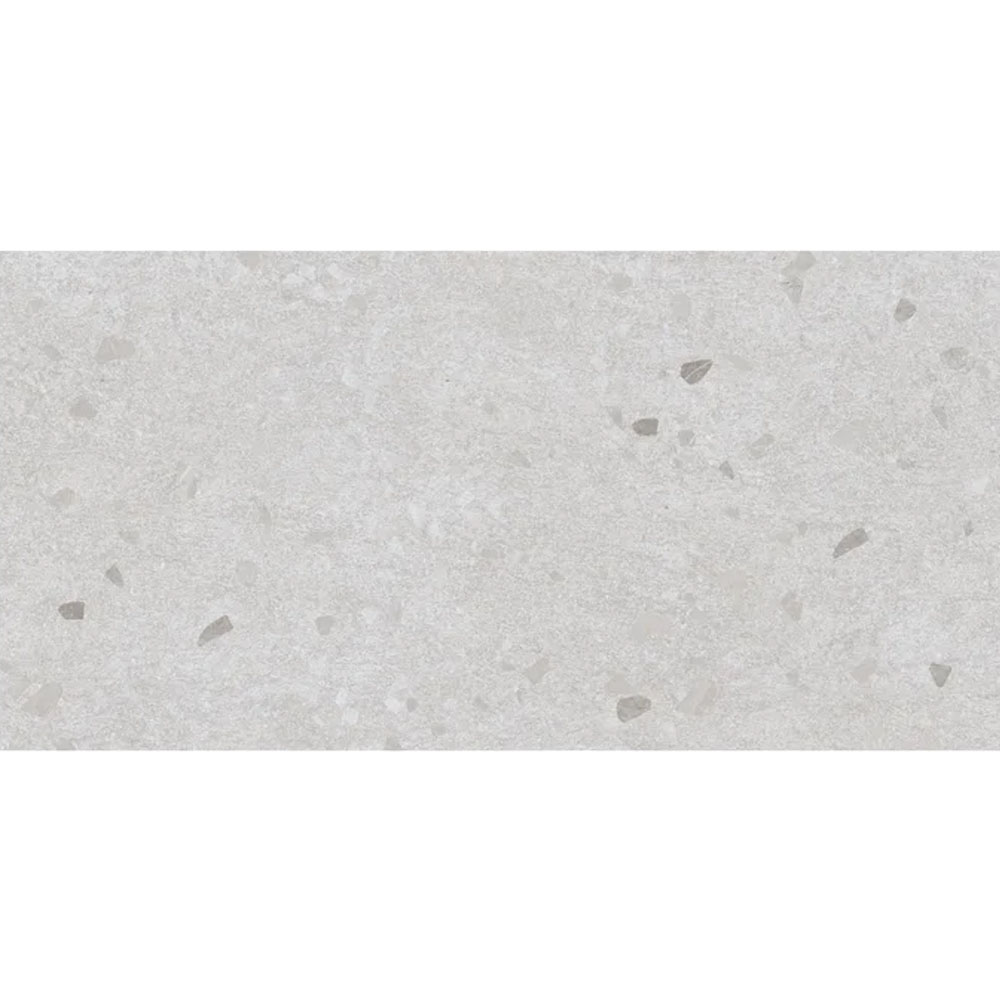 TERRA Grey rett 60x120 TERRA Grey rett 60x120 siva granitna pločica sa terrazzo efektom i reljefastom mat površinom.